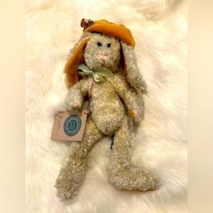 Boyd's Bear Rare bunny Rabbit from Boyd's Bear collection